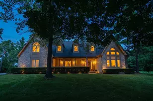 548 Amity Rd, Galloway, OH 43119 - Photo 1