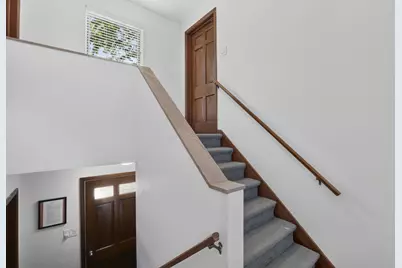 802 Kenwick Road, Columbus, OH 43209 - Photo 5