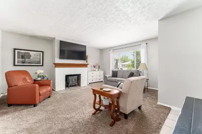 73 Fernhill Avenue, Columbus, OH 43228 - Photo 5