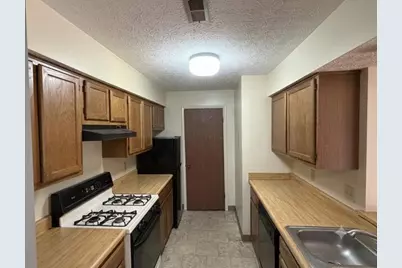 2217 Hedgerow Road #2217G, Columbus, OH 43220 - Photo 7