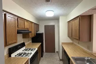 2217 Hedgerow Road, Columbus, OH 43220 - Photo 7