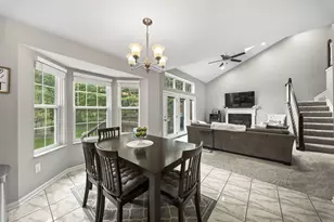 6851 Peachtree Cir, Westerville, OH 43082 - Photo 21