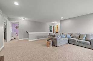 210 Blue Jacket Cir, Pickerington, OH 43147 - Photo 29