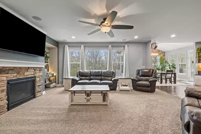 210 Blue Jacket Circle, Pickerington, OH 43147 - Photo 11