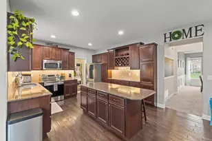 210 Blue Jacket Cir, Pickerington, OH 43147 - Photo 15