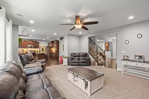 210 Blue Jacket Cir, Pickerington, OH 43147 - Photo 13