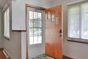 3499 Kirkham Rd, Columbus, OH 43221 - Photo 5