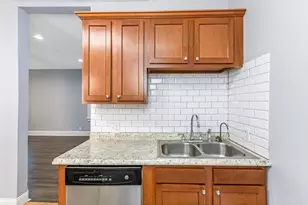 1615 E Weber Rd, Columbus, OH 43211 - Photo 17