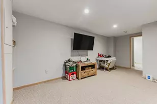 5904 Thorngate Dr, Galloway, OH 43119 - Photo 33