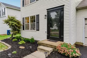 5904 Thorngate Dr, Galloway, OH 43119 - Photo 5