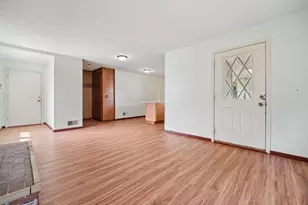 1806 Balsamridge Rd, Columbus, OH 43229 - Photo 7