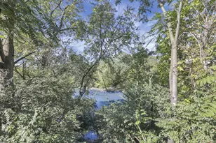 592 Bradley St, Columbus, OH 43201 - Photo 3