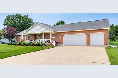 645 Lakeshore Drive W, Hebron, OH 43025 - Photo 1