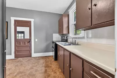 413 E Brown Avenue, Bellefontaine, OH 43311 - Photo 9
