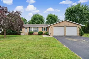 1383 Michigan Dr, Bucyrus, OH 44820 - Photo 1