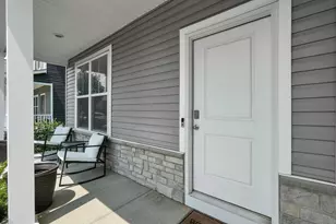 4254 Holstein Dr, Columbus, OH 43207 - Photo 5