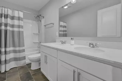 4254 Holstein Drive, Columbus, OH 43207 - Photo 25