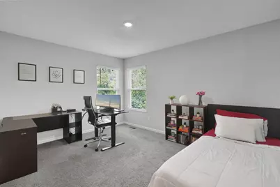 4254 Holstein Drive, Columbus, OH 43207 - Photo 23