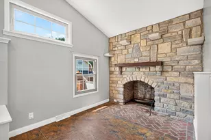 17 E Oak St, Canal Winchester, OH 43110 - Photo 13
