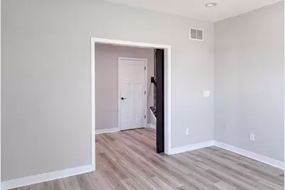 1601 Cromwill Loop, Delaware, OH 43015 - Photo 9