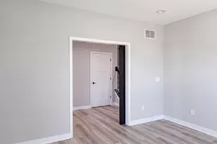 1601 Cromwill Loop, Delaware, OH 43015 - Photo 9