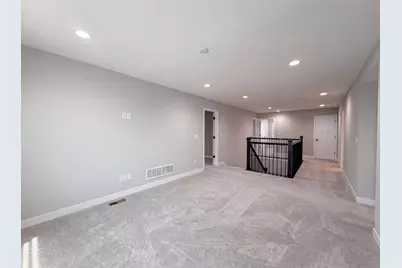 1601 Cromwill Loop, Delaware, OH 43015 - Photo 11