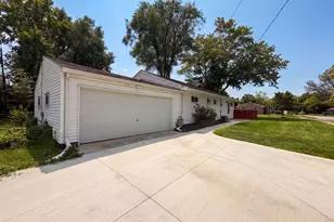 2221 Myrtle Ave, Columbus, OH 43211 - Photo 25