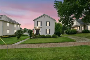 107 W Sandusky St, Fredericktown, OH 43019 - Photo 1