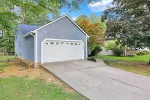 958 Timothy Dr, Columbus, OH 43230 - Photo 1