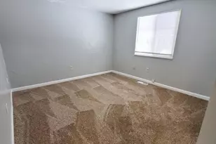 2390 Carlford St, Columbus, OH 43232 - Photo 21