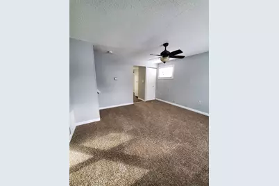 2390 Carlford Street, Columbus, OH 43232 - Photo 5