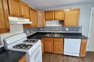 2390 Carlford St, Columbus, OH 43232 - Photo 7