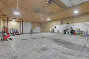 14090 Glenwood Rd, Cumberland, OH 43732 - Photo 35
