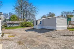 423 Donahey Dr, Utica, OH 43080 - Photo 9