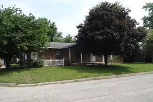 8 Willis Ct, Washington Court House, OH 43160 - Photo 1