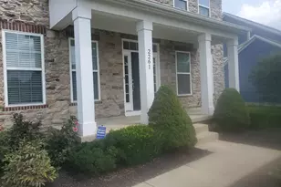 2261 Woodstock Ave, Lewis Center, OH 43035 - Photo 3