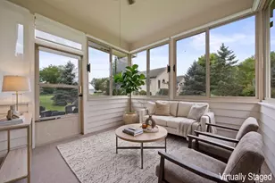 920 Linworth Village Dr, Columbus, OH 43235 - Photo 3
