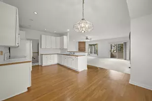 920 Linworth Village Dr, Columbus, OH 43235 - Photo 13
