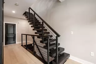 1251 Perry St, Columbus, OH 43201 - Photo 9