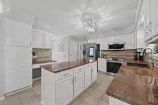 319 Fallriver Dr, Reynoldsburg, OH 43068 - Photo 15
