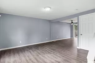 4106-4108 Larry Pl, Columbus, OH 43227 - Photo 5