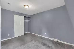 4106-4108 Larry Pl, Columbus, OH 43227 - Photo 15