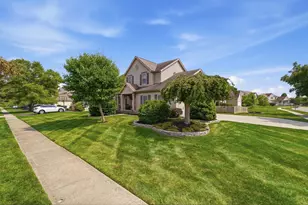 3579 Natalie Dr, Grove City, OH 43123 - Photo 3