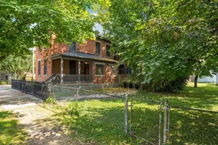 391 Siebert St, Columbus, OH 43206 - Photo 3