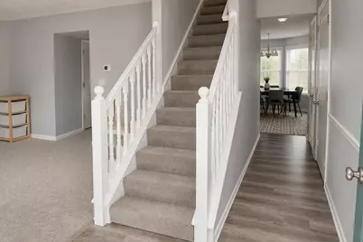 8190 Barlow Road, Westerville, OH 43081 - Photo 9