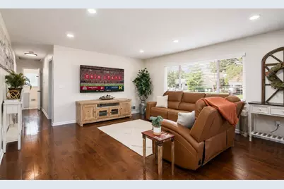 2215 Woodstock Road, Columbus, OH 43221 - Photo 3