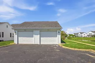 662 Lakeview Dr S, Grove City, OH 43123 - Photo 49