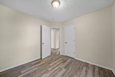 1439 Pinehurst Court, Columbus, OH 43223 - Photo 17