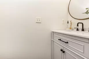 7570 Storrington Pl, Lewis Center, OH 43035 - Photo 23