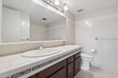 1218 Lake Shore #B, Columbus, OH 43204 - Photo 17